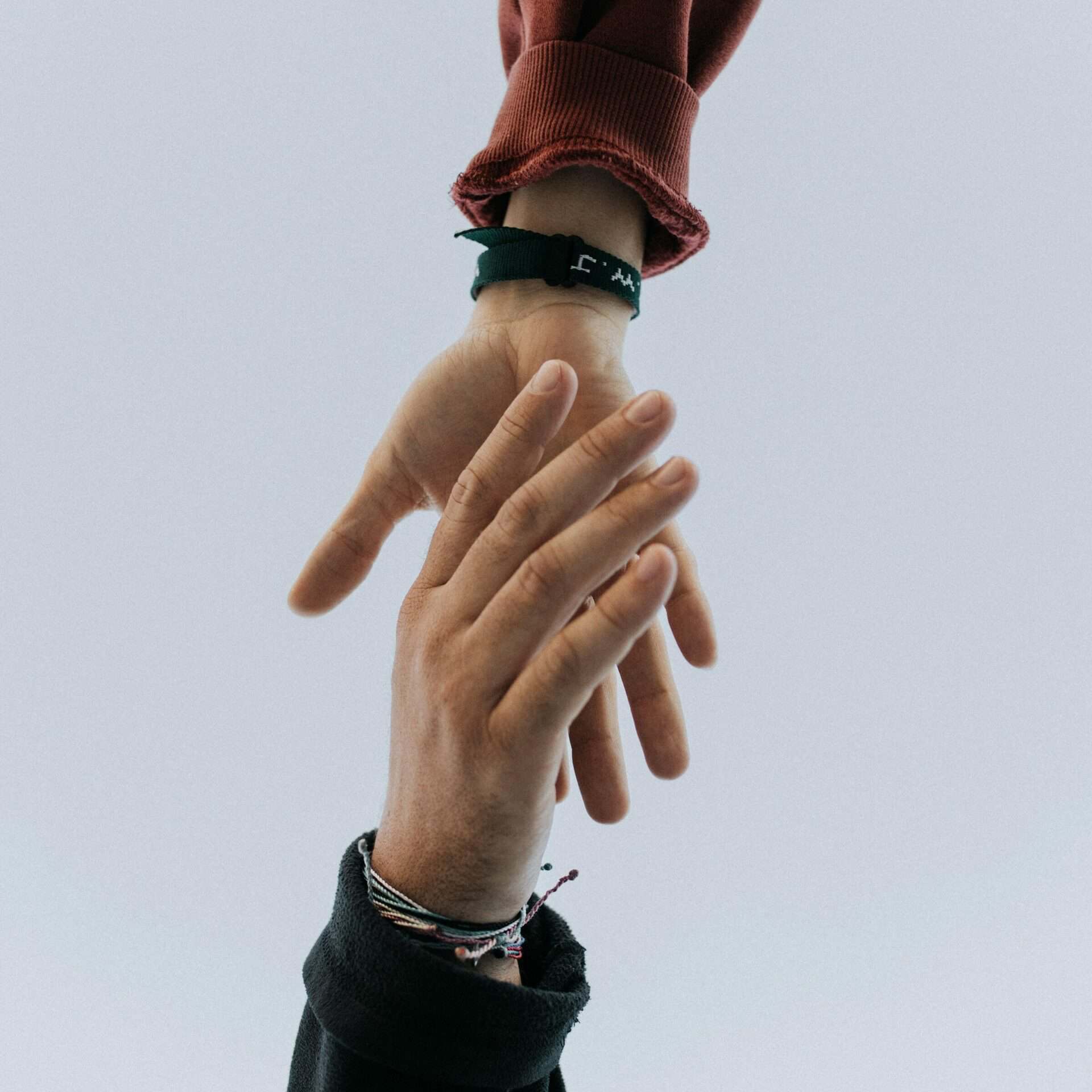 Wsparcie psychologiczne. Ludzie wspierający się nawzajem – społeczność mybetterlife.
